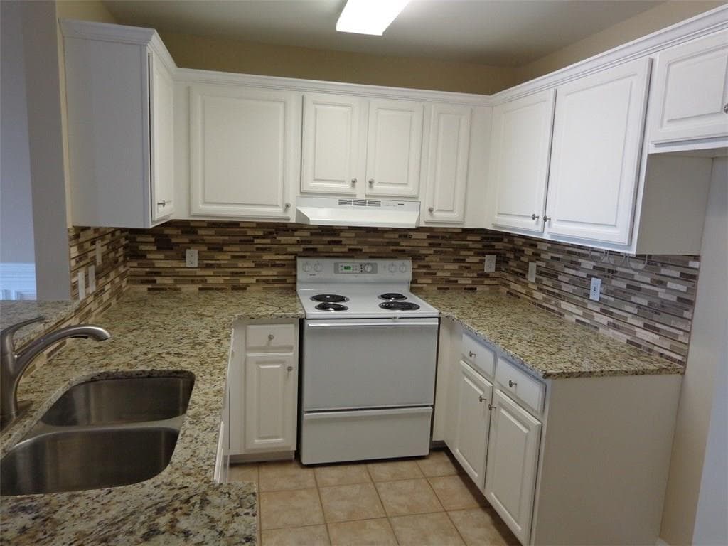 1 bedroom, 764 sq ft condominium sold at 1101 Juniper Street 824, Atlanta, GA 30309