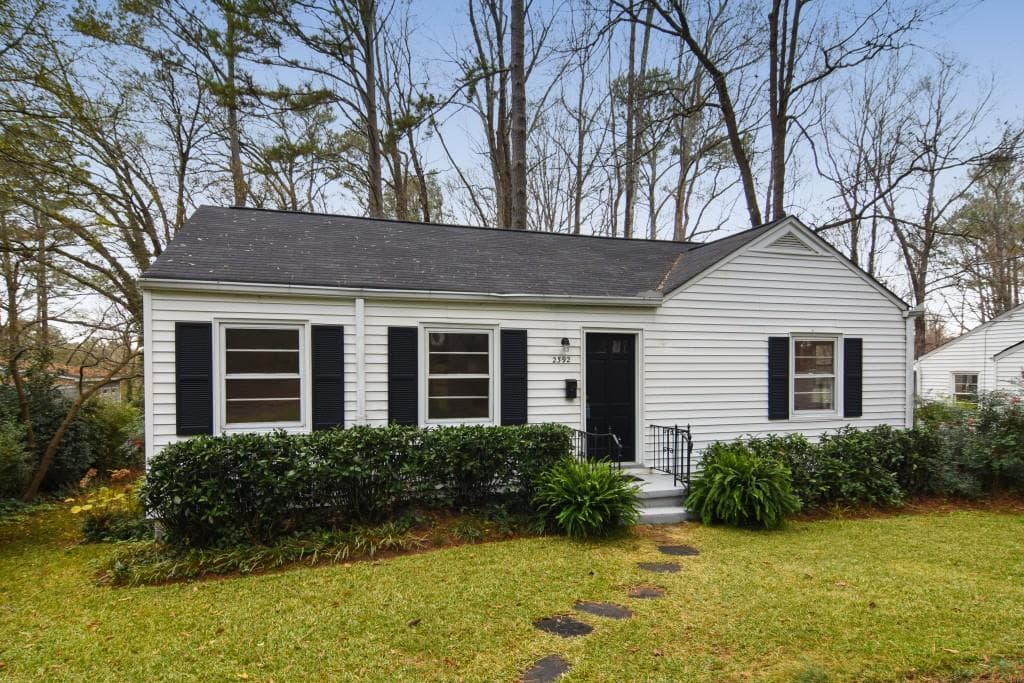 2392 Desmond Drive, Decatur, GA 30033 — most recent listing photo