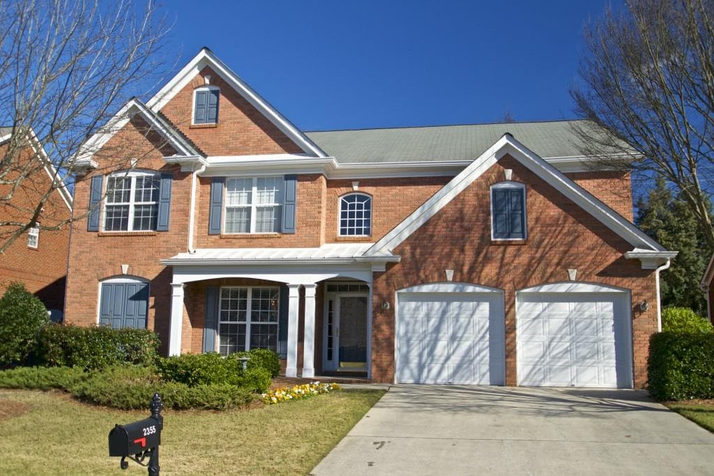 4 bedroom, 3,597 sq ft single family residence sold at 2355 Rosebrook Crossing, Atlanta, GA 30339