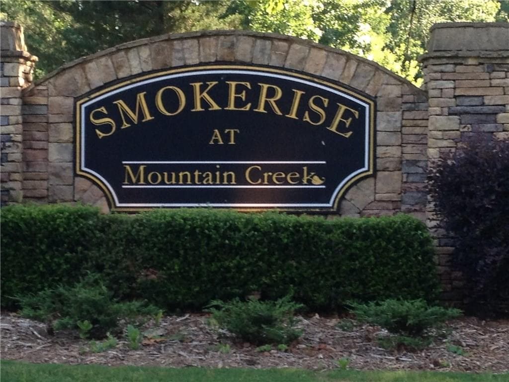545 Smokerise Drive, Monroe, GA 30656 — most recent listing photo