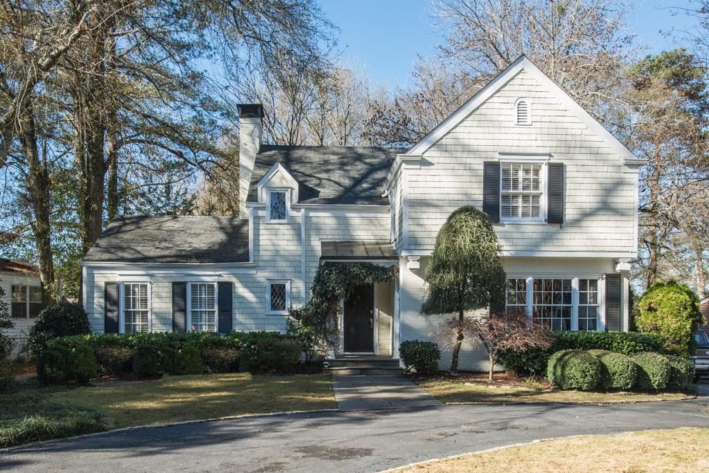 4 bedroom, 2,850 sq ft single family residence sold at 2300 Havenridge Drive, Atlanta, GA 30305