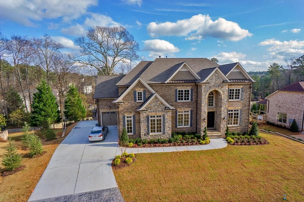 420 Blake Road, Alpharetta, GA 30022 — most recent listing photo