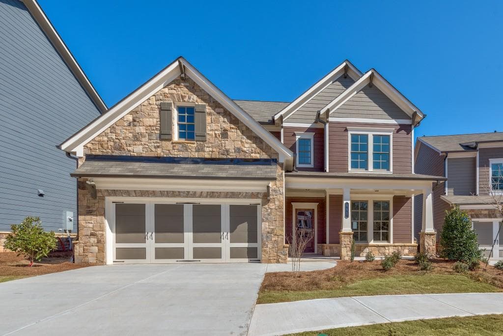 4 bedroom, 3,245 sq ft single family residence sold at 111 Still Pine Bend, Smyrna, GA 30082