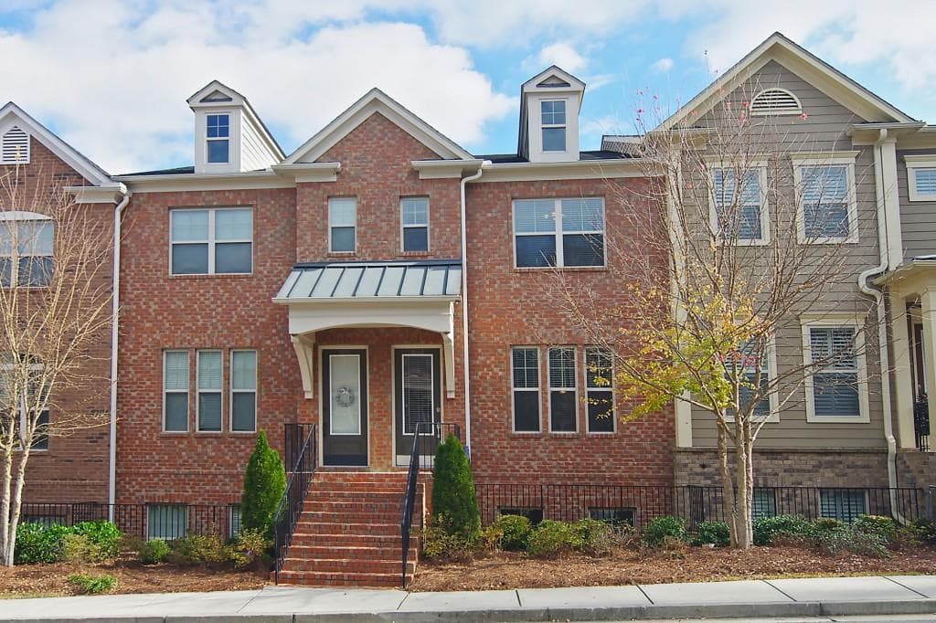 1648 Sabastian Point, Atlanta, GA 30329 — most recent listing photo