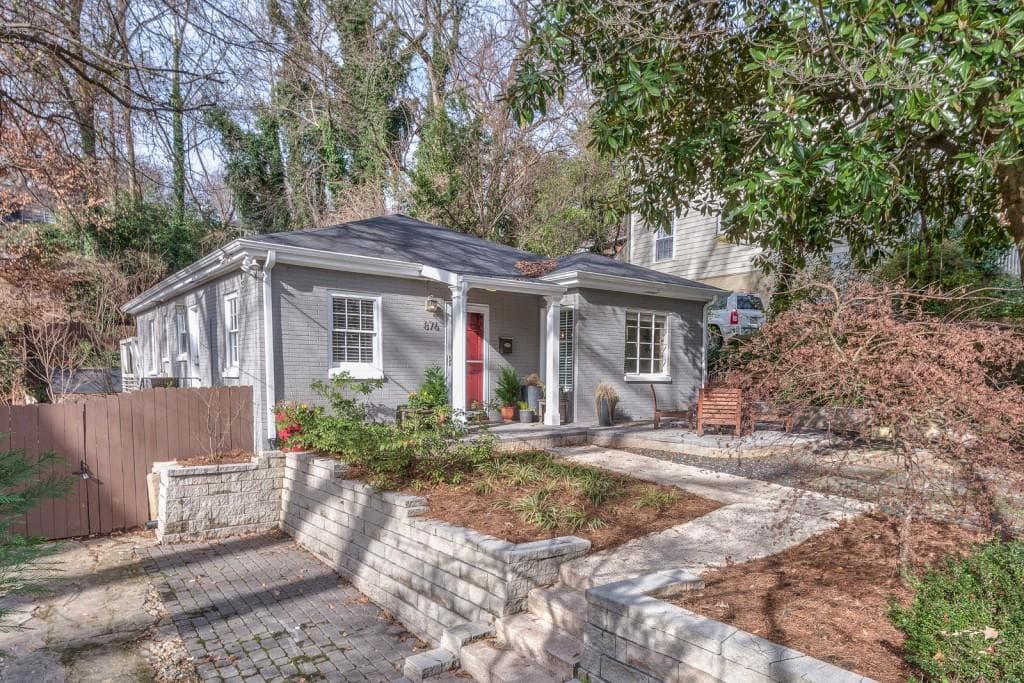 3 bedroom, 1,416 sq ft single family residence sold at 876 Durant Place, Atlanta, GA 30309
