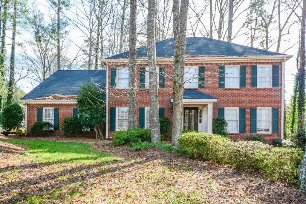 4 bedroom, 3,286 sq ft single family residence sold at 1502 Kingfisher Drive, Marietta, GA 30062