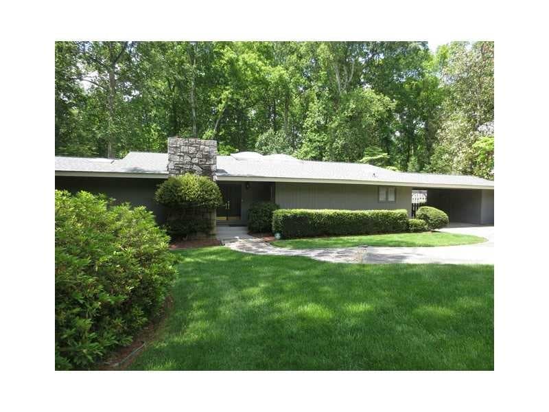 5 bedroom, 2,206 sq ft single family residence sold at 569 Conway Forest Drive, Atlanta, GA 30327