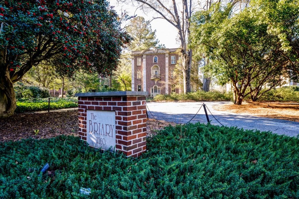 2 bedroom, 1,300 sq ft condominium sold at 2260 Peachtree Road A3, Atlanta, GA 30309