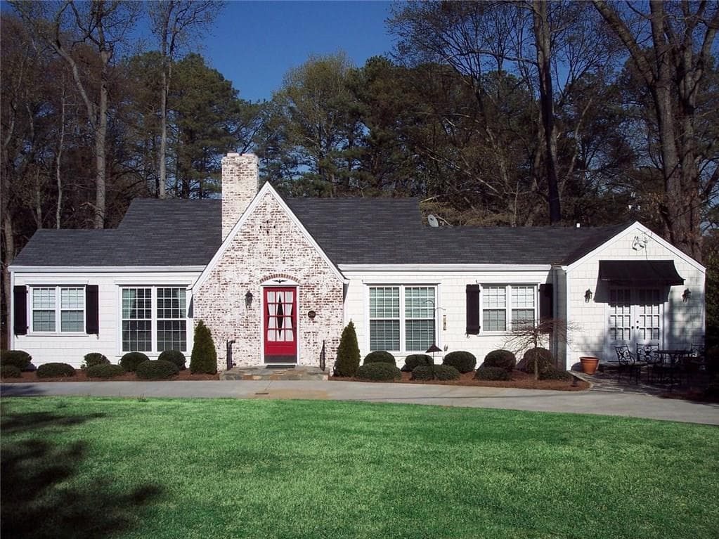 2941 Redding Road, Brookhaven, GA 30319 — most recent listing photo