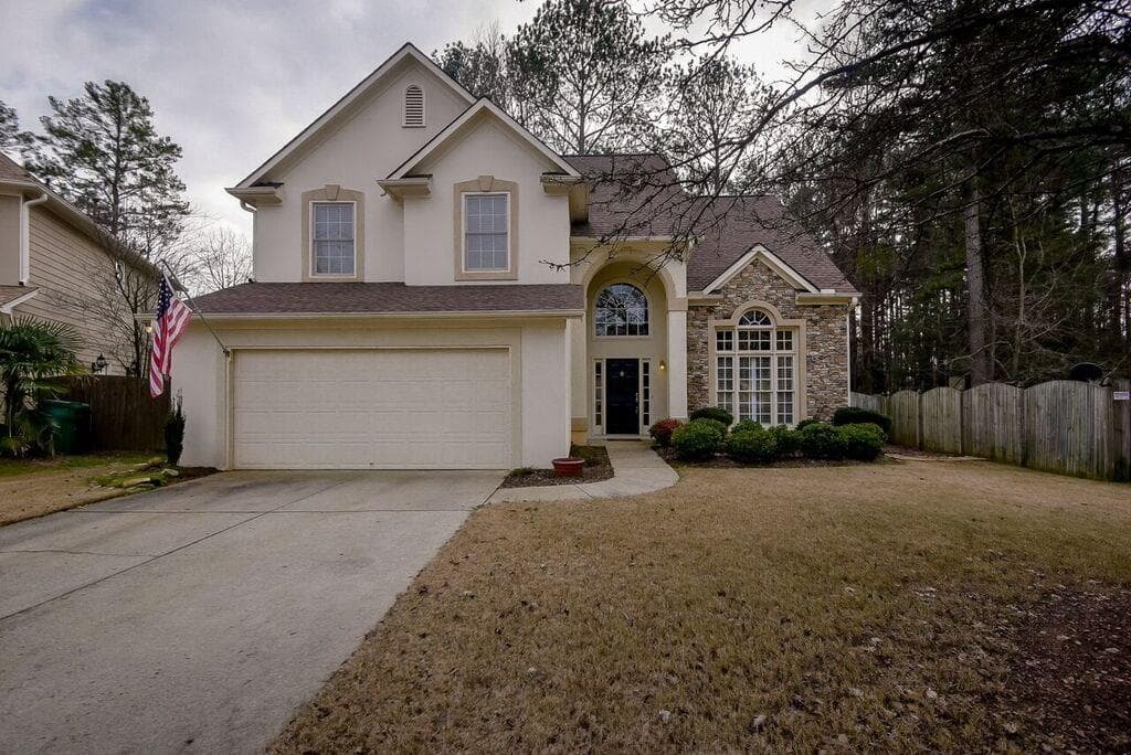 3 bedroom, 2,540 sq ft single family residence sold at 2251 Harper Woods Court, Marietta, GA 30062