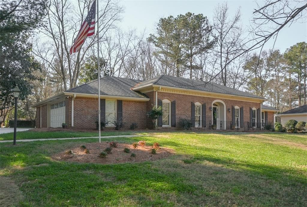 445 Saddle Horn Circle, Roswell, GA 30076 — most recent listing photo