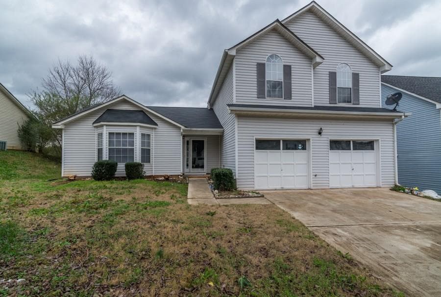 3 bedroom, 2,084 sq ft single family residence sold at 3276 Sugar Creek Trace, Atlanta, GA 30316