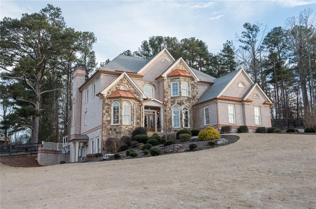 8445 Glen Lake Drive, Cumming, GA 30028 — most recent listing photo