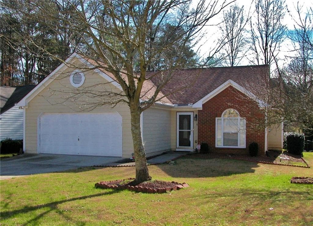 3 bedroom, 1,491 sq ft single family residence sold at 2940 NORTHCLIFF Drive, Suwanee, GA 30024