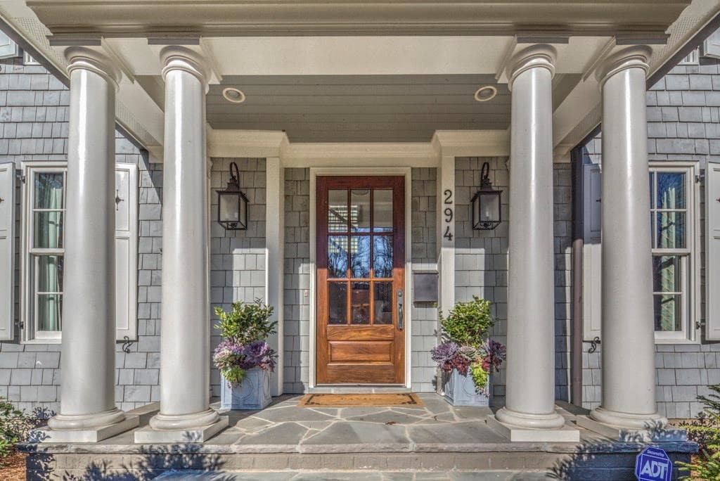 4 bedroom, 4,000 sq ft single family residence sold at 294 Camden Road, Atlanta, GA 30309