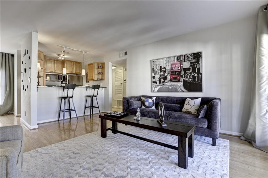 1 bedroom, 720 sq ft condominium sold at 1445 Monroe Drive G3, Atlanta, GA 30324