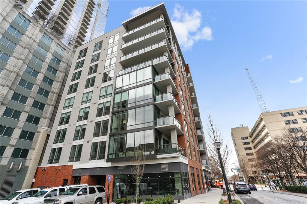 3 bedroom, 2,710 sq ft condominium sold at 867 Peachtree Street 702, Atlanta, GA 30308