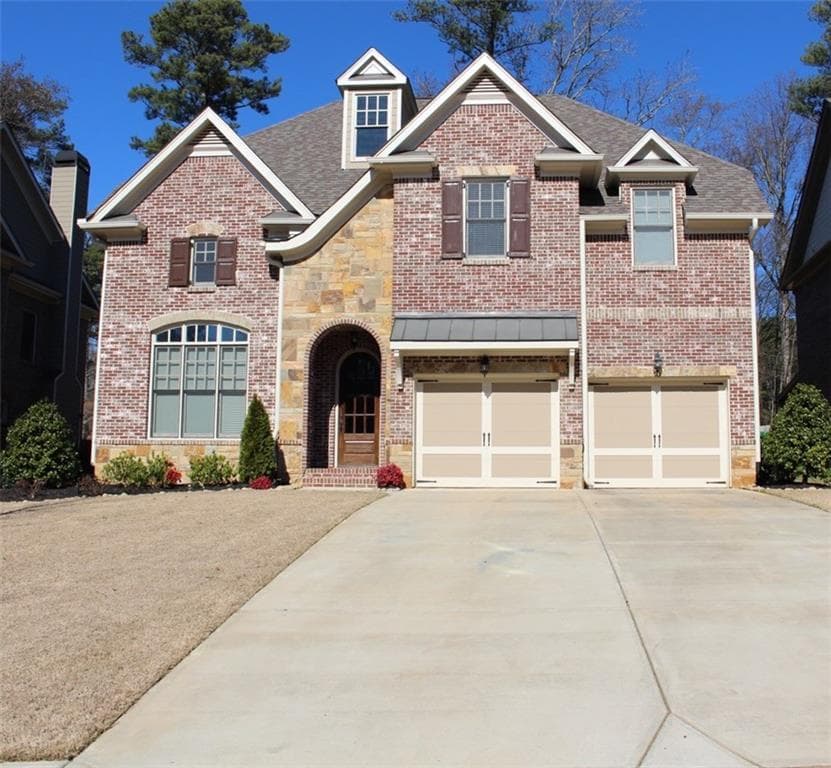 4 bedroom, 3,610 sq ft single family residence sold at 1882 Chamdun Place, Atlanta, GA 30341
