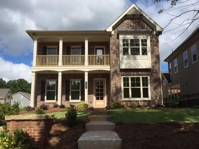 4 bedroom, 2,833 sq ft single family residence sold at 330 Wagon Way, Alpharetta, GA 30009