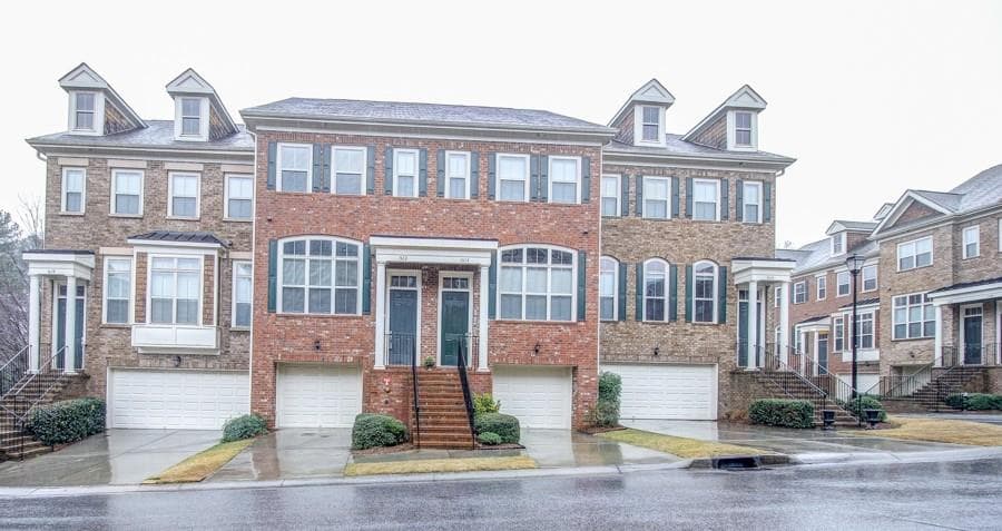 3 bedroom, 2,016 sq ft townhouse sold at 1612 Mosaic Way 1612, Smyrna, GA 30080