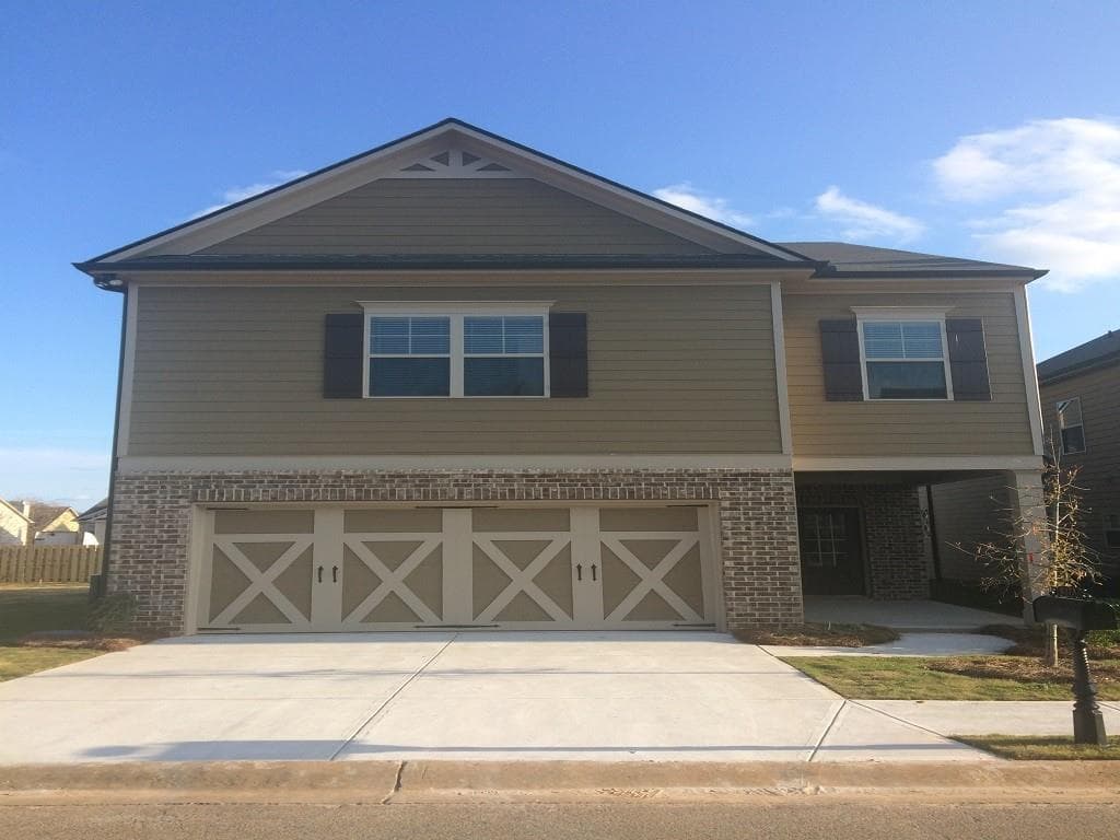 4 bedroom single family residence sold at 5836 Apple Grove Road, Buford, GA 30519
