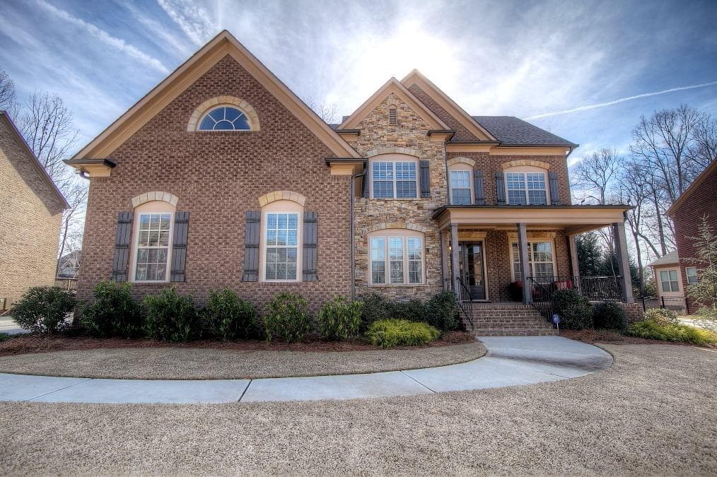 7 bedroom, 4,720 sq ft single family residence sold at 1654 Newstone Street, Lawrenceville, GA 30043