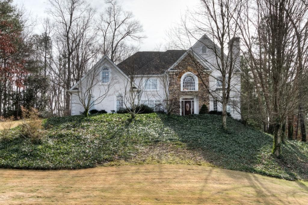 1050 Brooksglen Drive, Roswell, GA 30075 — most recent listing photo