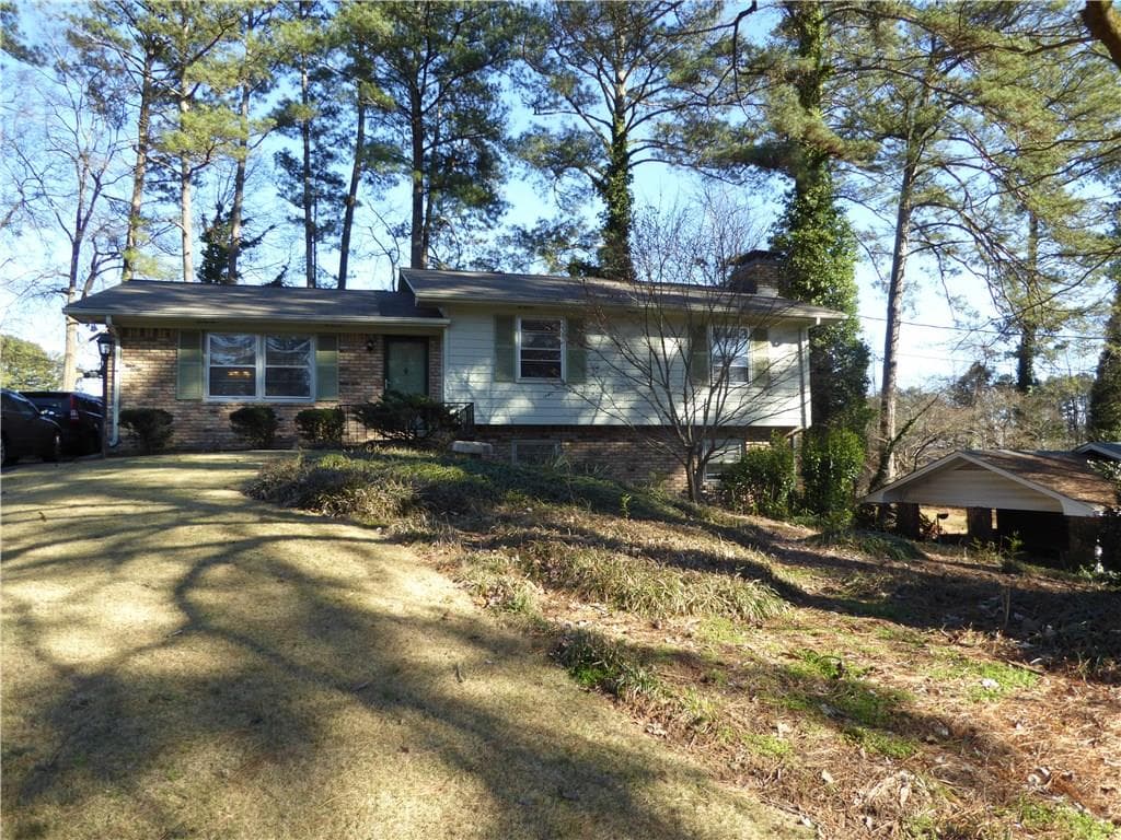 3 bedroom, 1,945 sq ft single family residence sold at 2801 Frontier Trail, Atlanta, GA 30341