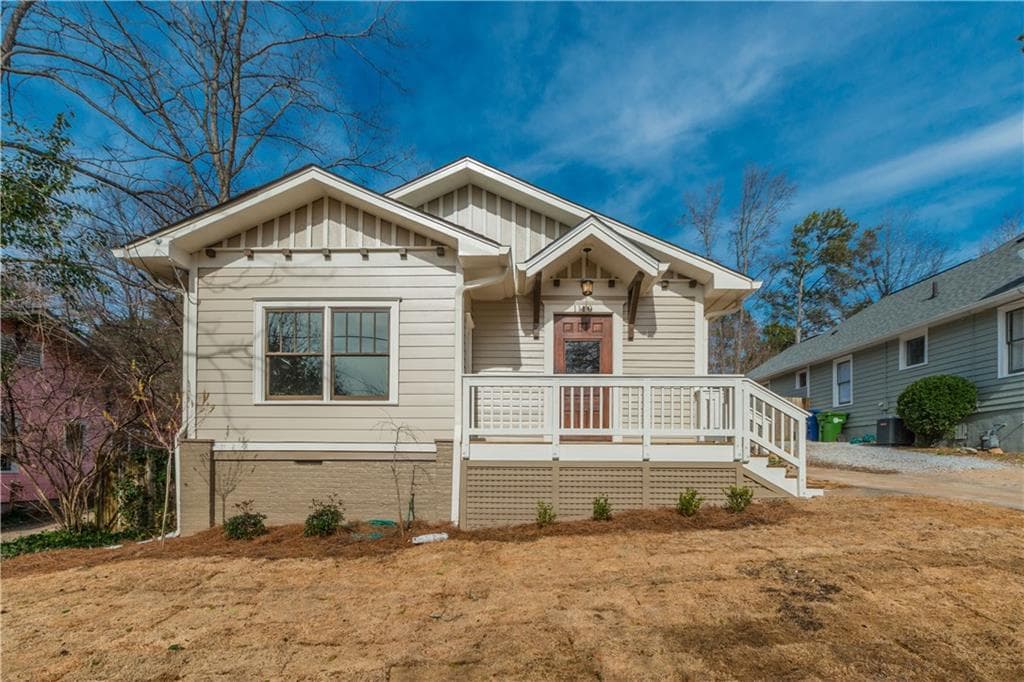 3 bedroom, 1,600 sq ft single family residence sold at 1110 E Confederate Avenue, Atlanta, GA 30316