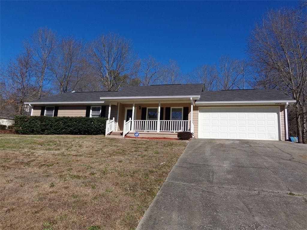 3 bedroom, 2,029 sq ft single family residence sold at 1430 Country Lane Drive, Conyers, GA 30012