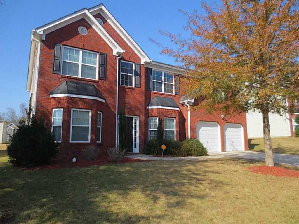 4 bedroom single family residence sold at 6974 Chilkat Court, Atlanta, GA 30331