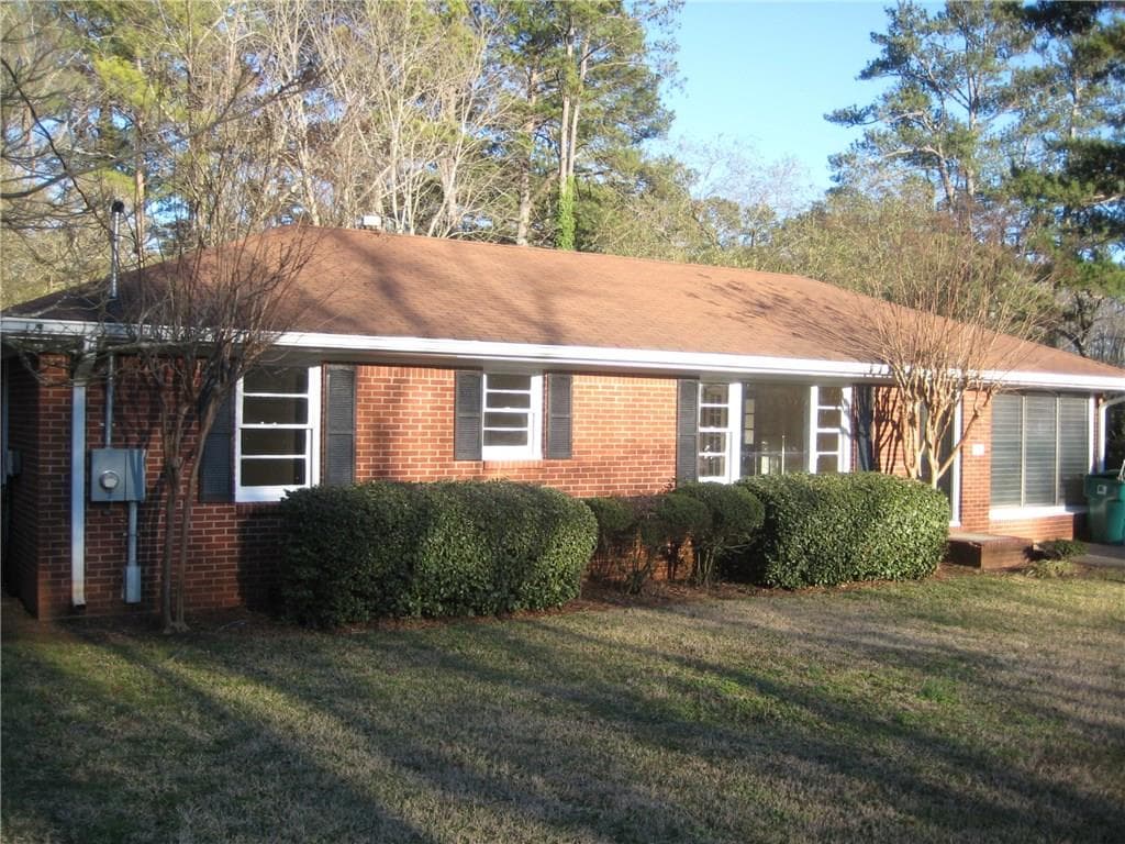 3 bedroom, 1,345 sq ft single family residence sold at 3683 Lee Street, Smyrna, GA 30080
