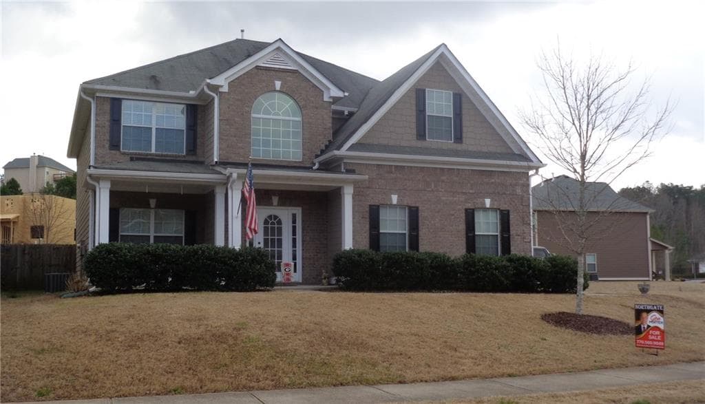 4 bedroom, 2,645 sq ft single family residence sold at 201 Sleepy Way, Canton, GA 30114