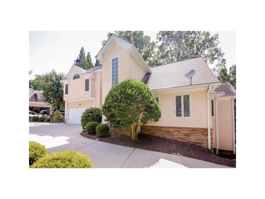 4 bedroom, 3,596 sq ft single family residence sold at 5095 Johns Creek Court, Alpharetta, GA 30022