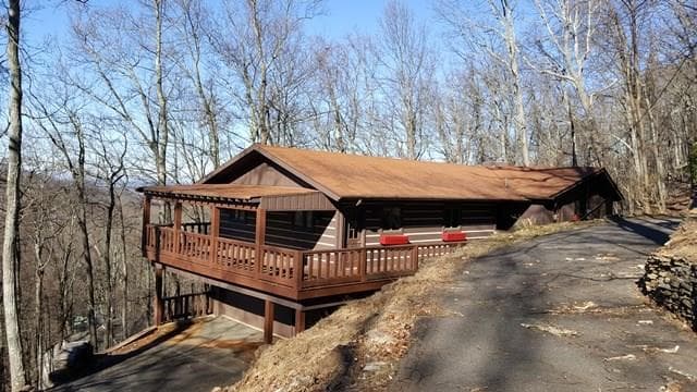 2 bedroom, 2,798 sq ft single family residence sold at 35 Valley View Trail, Jasper, GA 30143