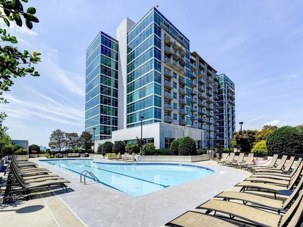 2 bedroom, 1,274 sq ft condominium sold at 250 Pharr Road 605, Atlanta, GA 30305