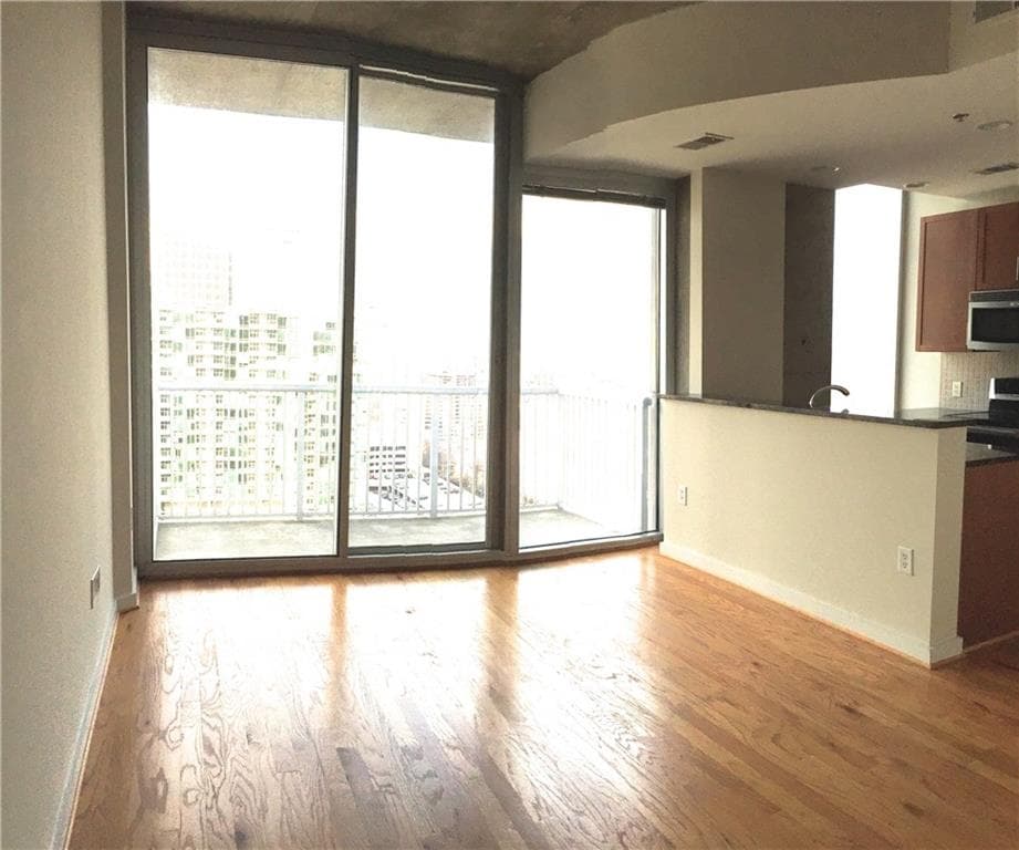 1 bedroom condominium sold at 855 Peachtree Street 1704, Atlanta, GA 30309