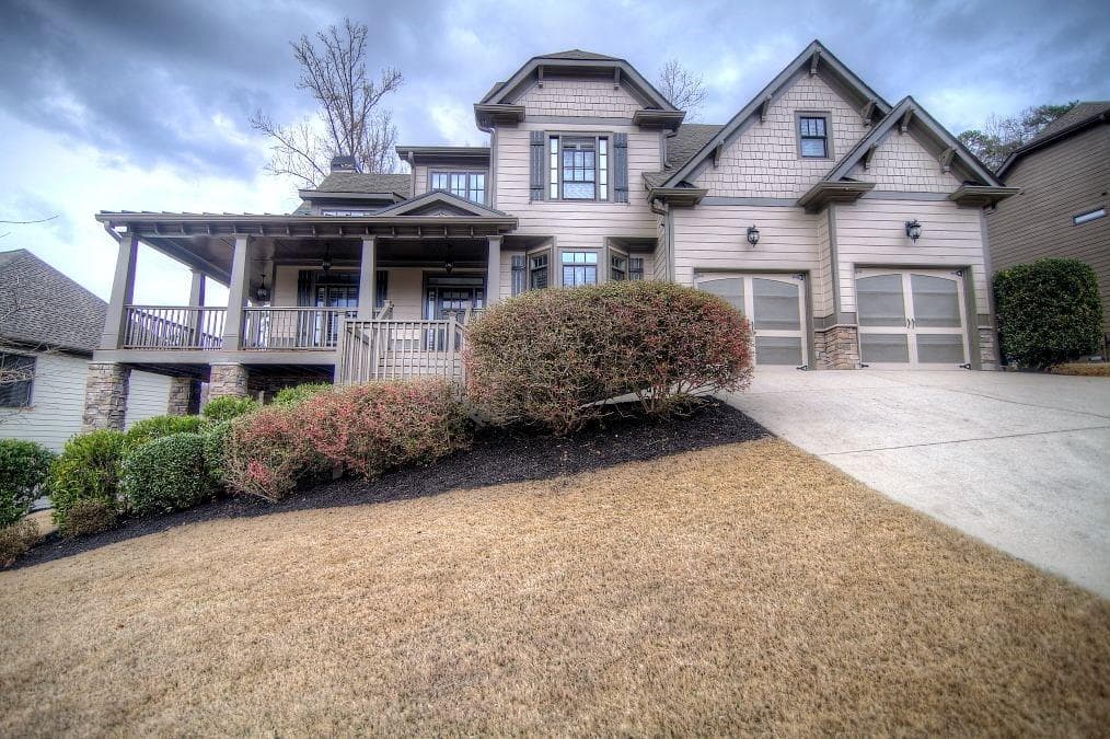 5 bedroom, 2,474 sq ft single family residence sold at 434 Pine Bluff Drive, Dallas, GA 30157
