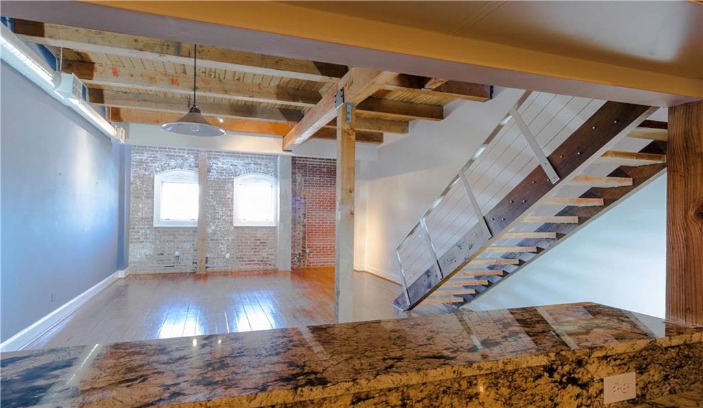 2 bedroom condominium sold at 205 Walker Street 5, Atlanta, GA 30313