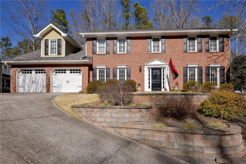 4450 Windsor Oaks Circle, Marietta, GA 30066 — most recent listing photo