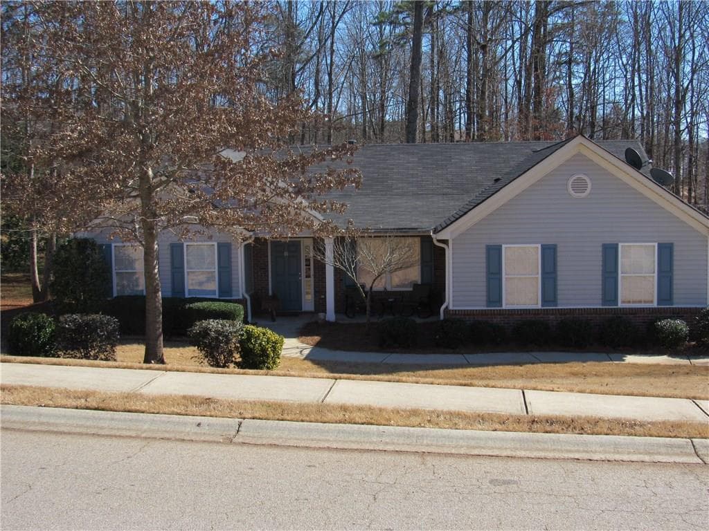 3 bedroom, 1,630 sq ft single family residence sold at 171 Laurel Oaks Lane, Jefferson, GA 30549