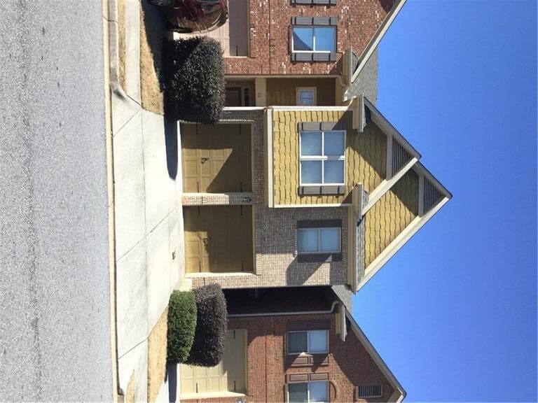 312 Oakland Hills Way, Lawrenceville, GA 30044 — most recent listing photo