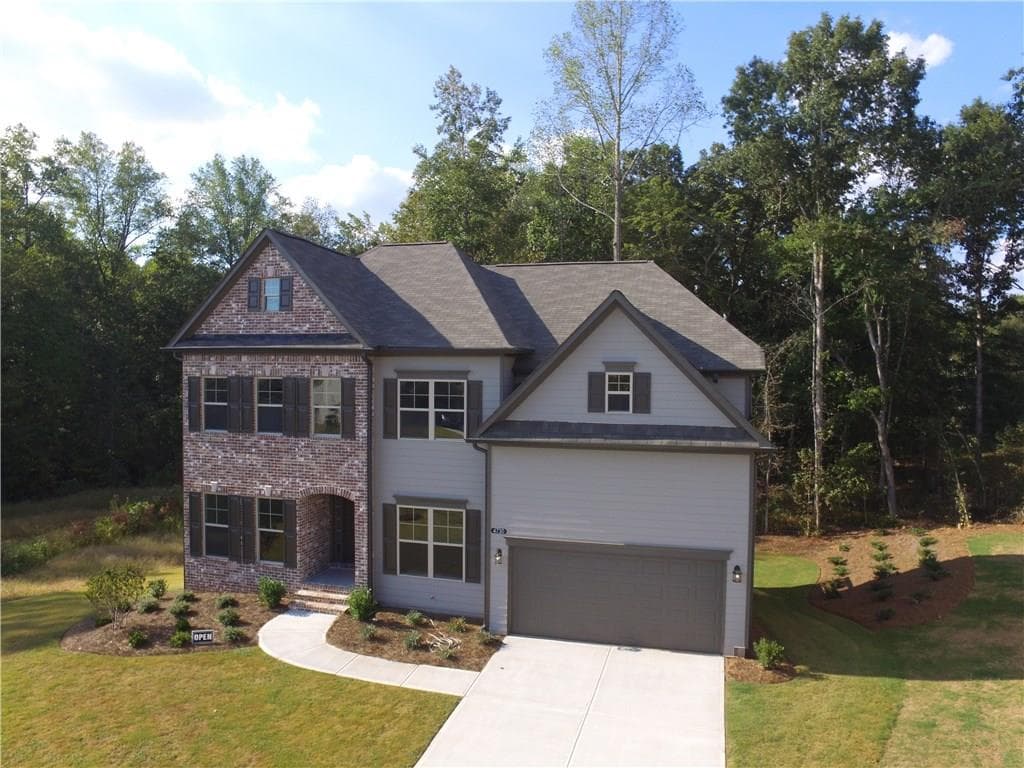 5 bedroom, 2,687 sq ft single family residence sold at 4730 Pleasant Woods Drive, Cumming, GA 30028