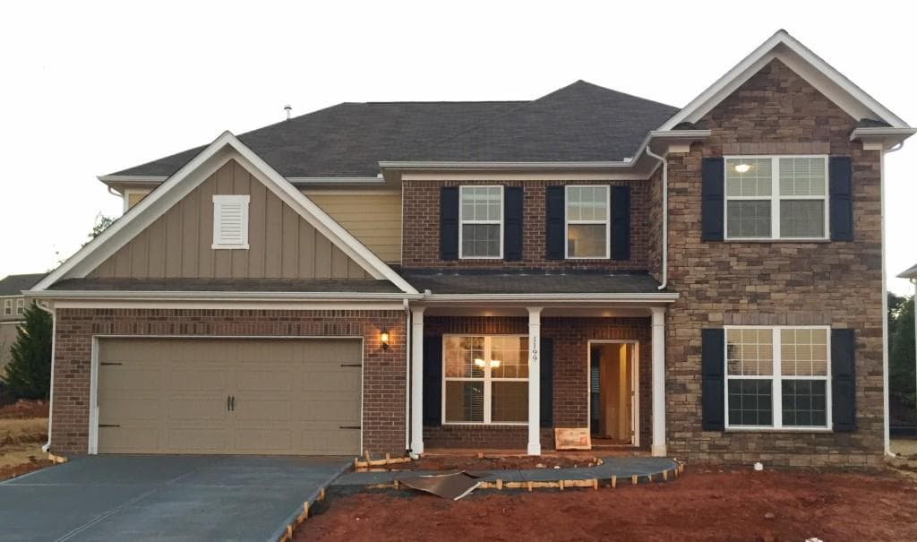 4 bedroom single family residence sold at 3871 Graham Way, Lilburn, GA 30047