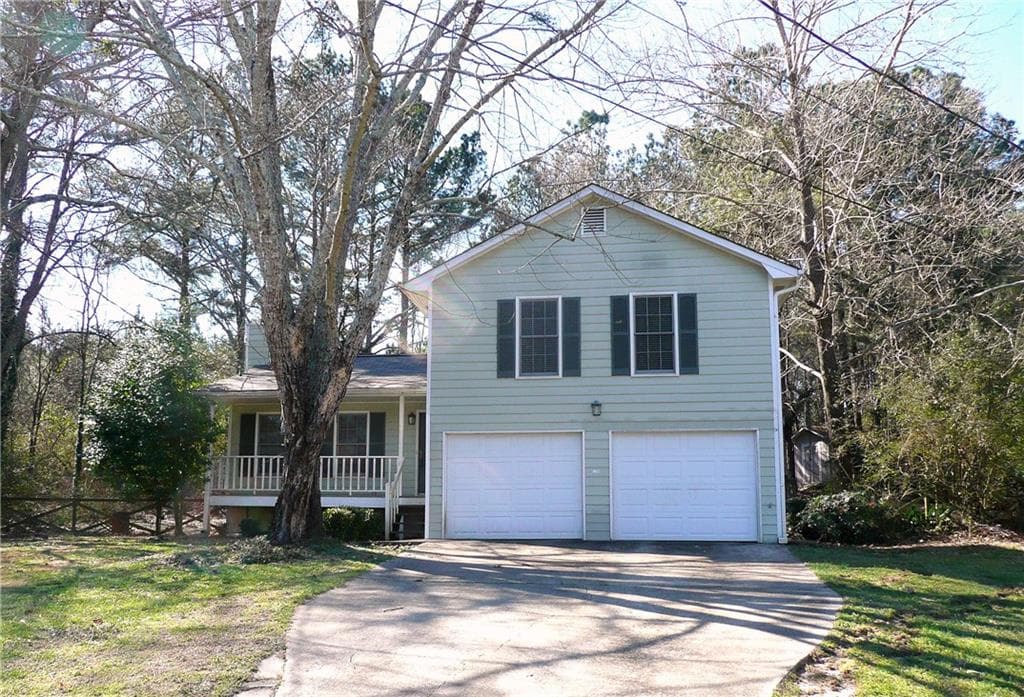 3 bedroom, 1,498 sq ft single family residence sold at 100 Supreme Court, Lawrenceville, GA 30046