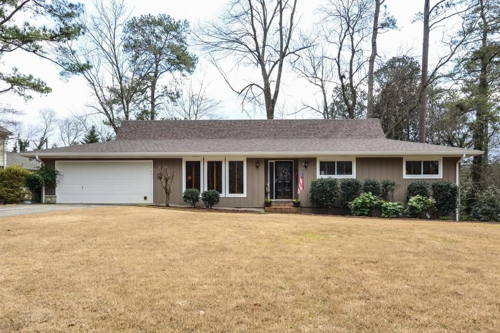 1115 Oxford Crescent, Brookhaven, GA 30319 — most recent listing photo
