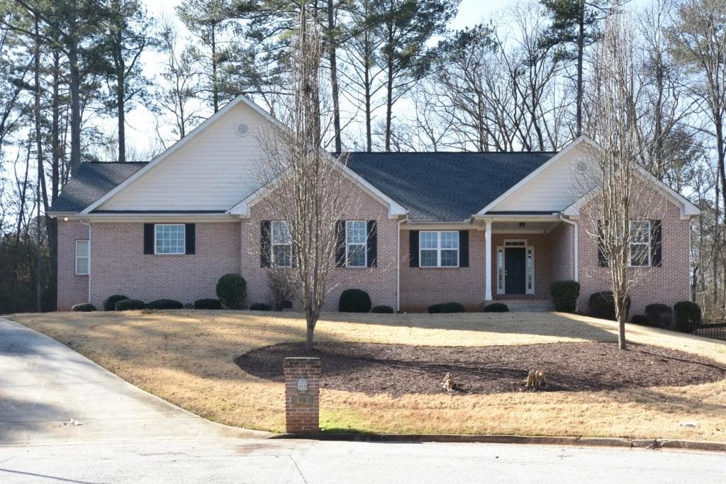 6638 Spring Glen Court, Stone Mountain, GA 30087 — most recent listing photo