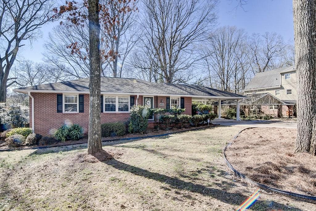 4 bedroom, 1,271 sq ft single family residence sold at 2290 Engineers Drive, Marietta, GA 30067