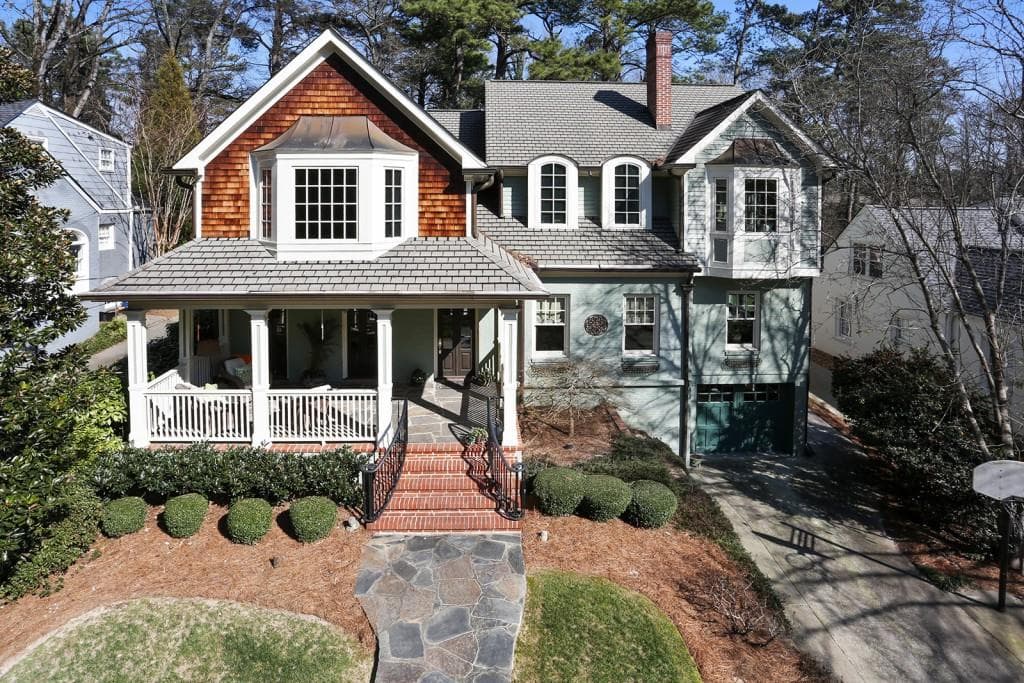 6 bedroom, 3,665 sq ft single family residence sold at 3091 Dale Drive, Atlanta, GA 30305