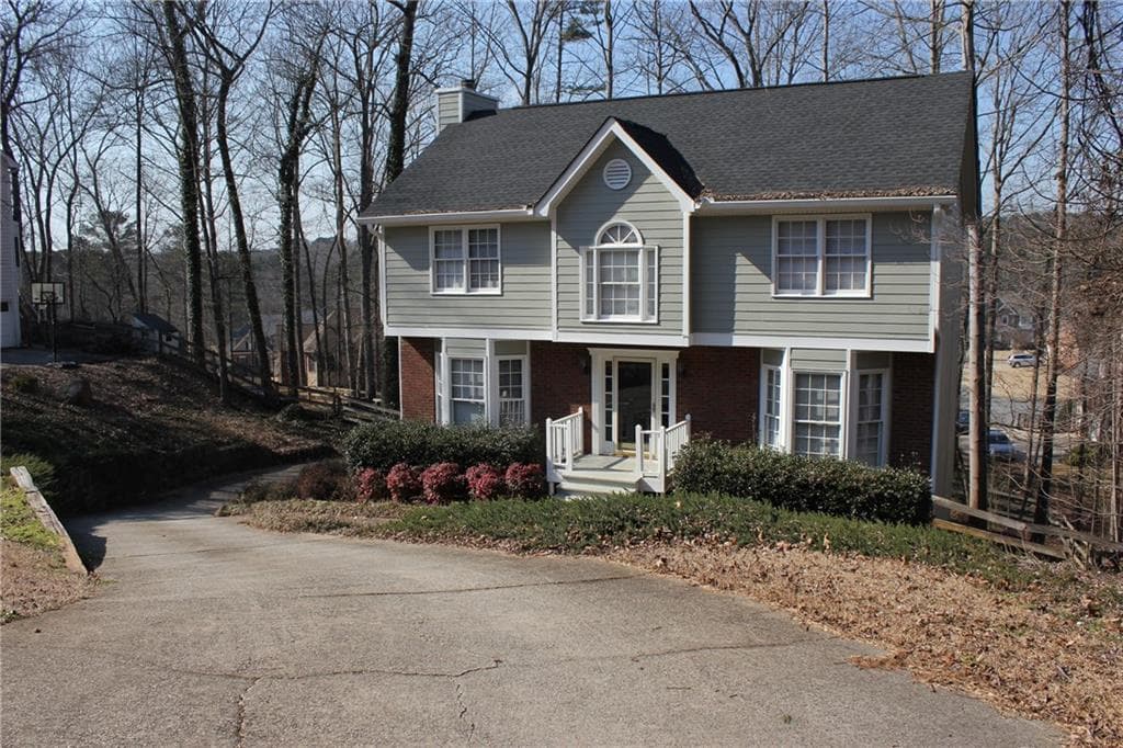 3 bedroom, 1,972 sq ft single family residence sold at 2547 Zachary Woods Drive, Marietta, GA 30064
